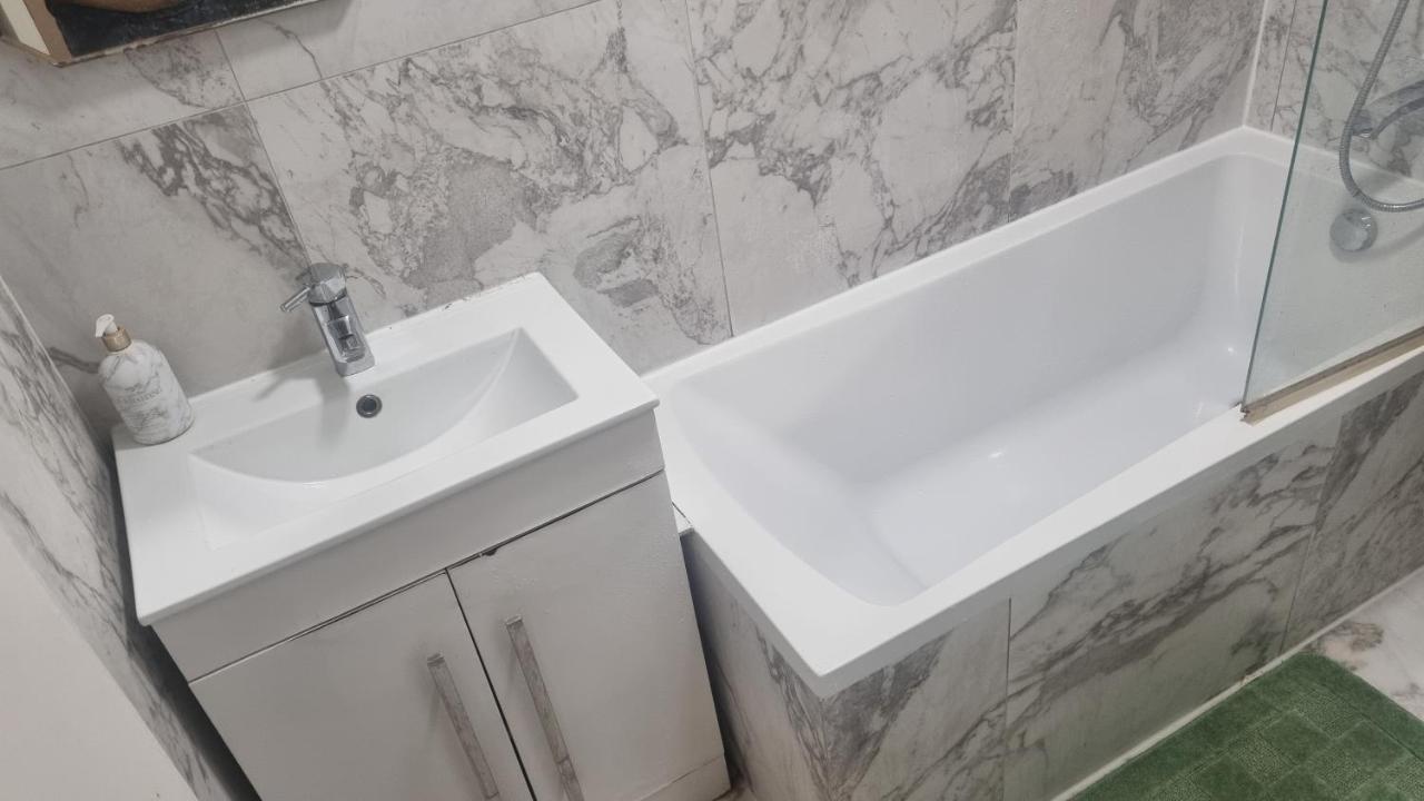 33 Camden Square - Double Room Londyn Zewnętrze zdjęcie